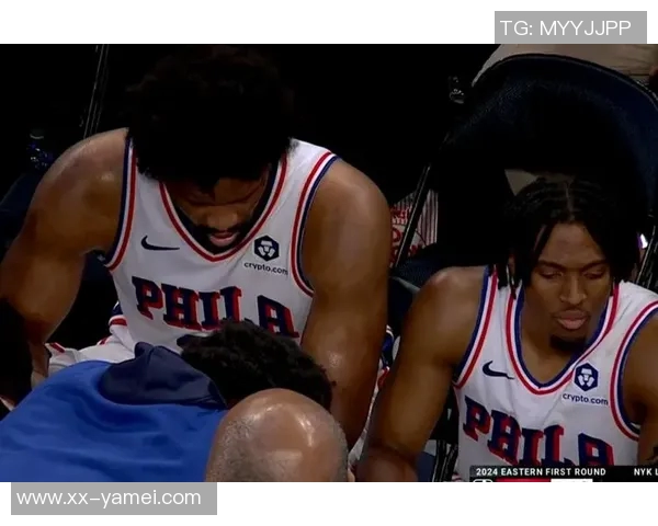 马克西表现起伏不定12投5中三分球失准14分4板4助伴随5次失误